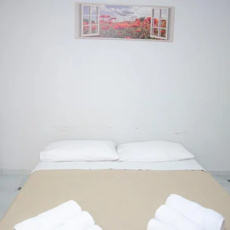 Welcome House Naples